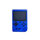 Um console de jogo pequeno portátil vermelho retrô clássico para crianças com centenas de carregamento de jogo pode ser conectado à TV