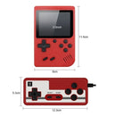 Um console de jogos pequeno portátil vermelho retrô clássico para crianças com carregamento de 400 jogos pode ser conectado à TV